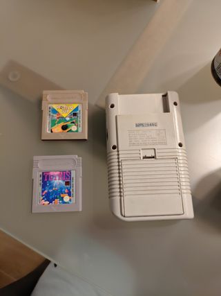 Nintendo Game Boy Clásica Beige + Juegos