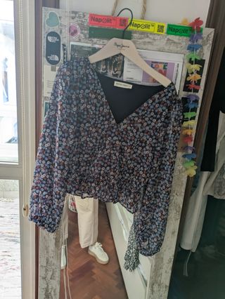 Blusa Green Coast floral talla S