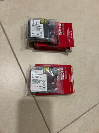 Cartucho Tinta Brother LC223 Magenta y Negra