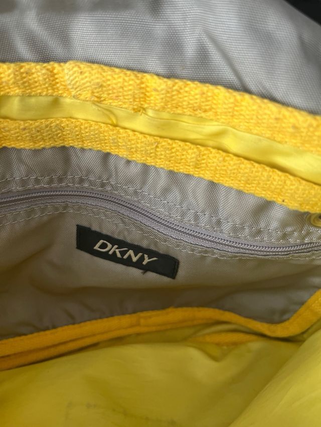 Bolso DKNY Gris y Amarillo