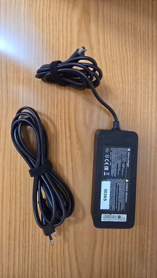 Cargador Patinete Eléctrico Xiaomi