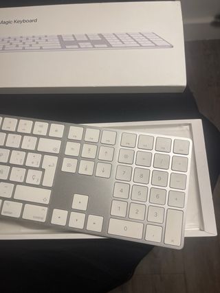 Teclado Apple Magic Keyboard Inalámbrico