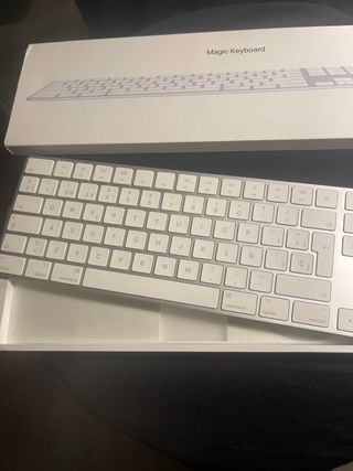 Teclado Apple Magic Keyboard Inalámbrico