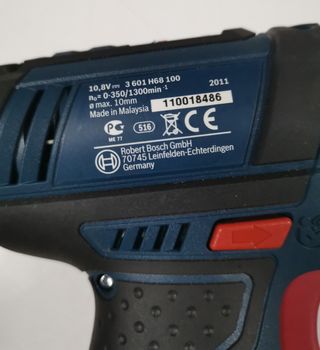 Taladro Bosch 12V con cargador y batería