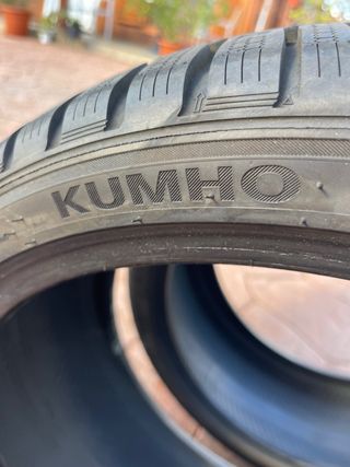 Neumáticos Kumho 245/35 R20