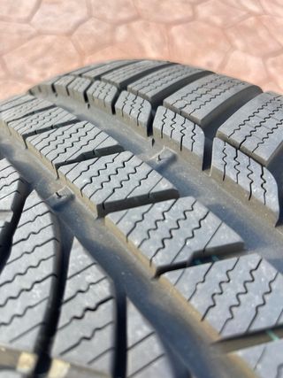 Neumáticos Kumho 245/35 R20
