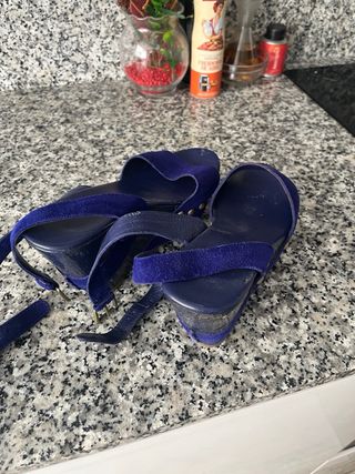 Sandalias azules
