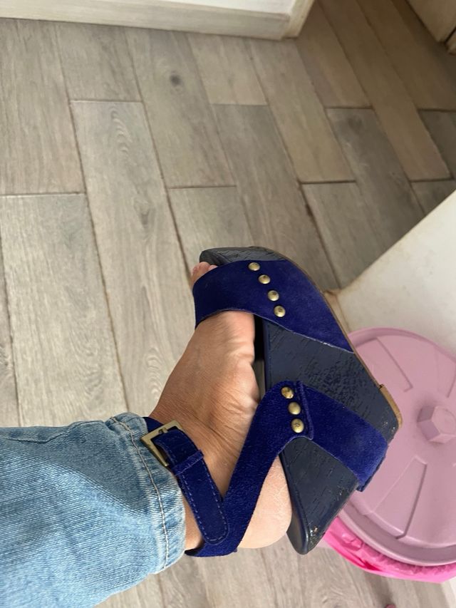 Sandalias azules