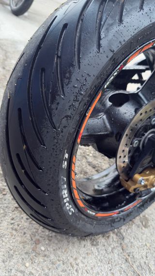 Suzuki GSXR1000 K3 - 200cv -Full extras SOLO VENTA