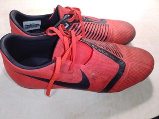 Botas de fútbol Nike Phantom VNM