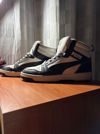 Scarpe Puma alte nere e bianche