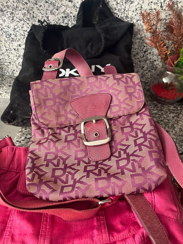 Bolso DKNY Morado y Beige