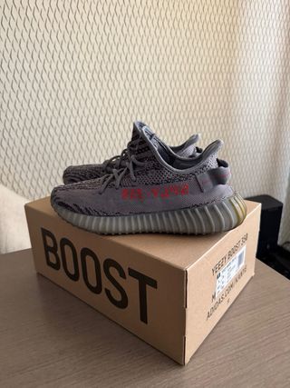 Yeezy Boost 350 V2 