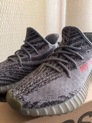 Yeezy Boost 350 V2 
