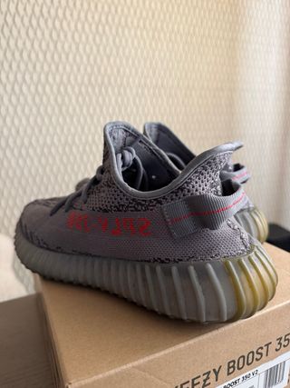 Yeezy Boost 350 V2 