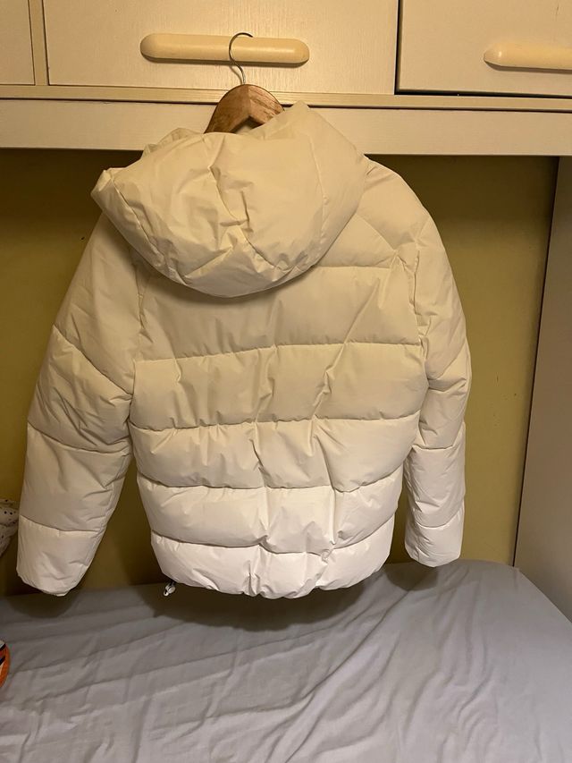 Abrigo acolchado blanco