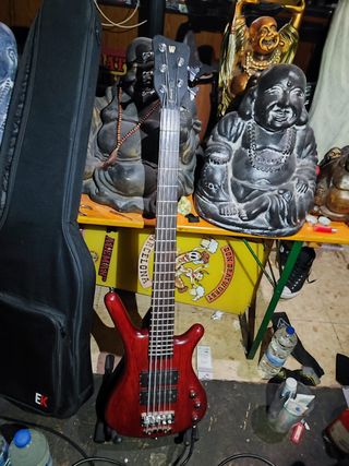 Warwick Corvette Bajo Eléctrico 5 Cuerdas
