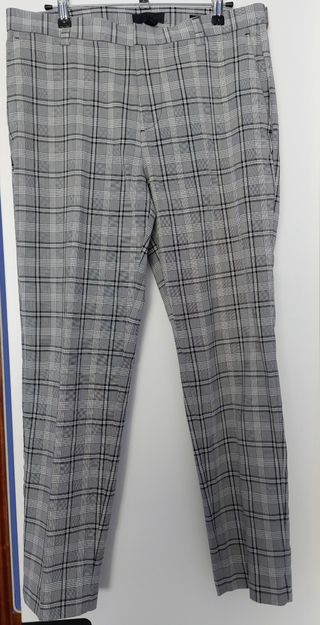 Pantalón H&M cuadros Skinny Fit Talla 31