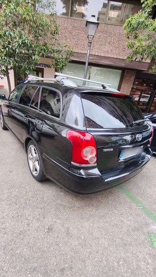 Avensis 2008, 170.000km.