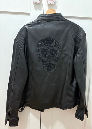 Chaqueta de cuero moto negra