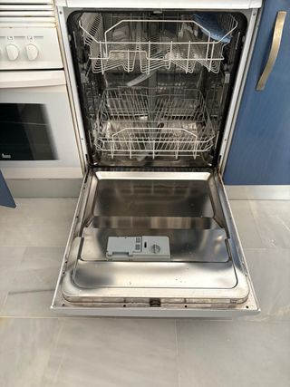 Lavavajillas Indesit 14 servicios