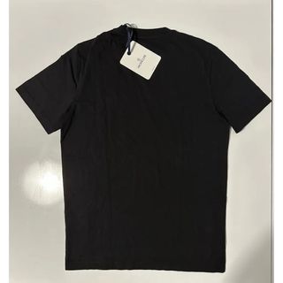 Moncler Negra etiquetas interiores, cortadas 