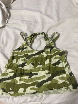 Camiseta corta verde militar