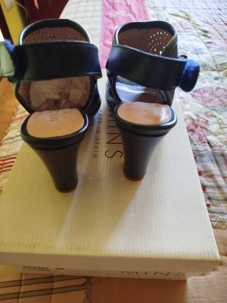 Sandalias Mins