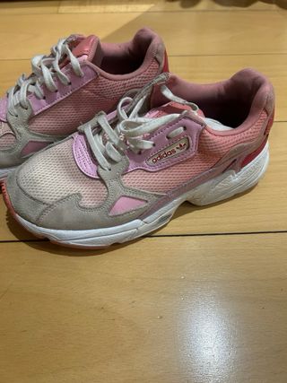 Zapatillas Adidas Falcon originales, color rosa.