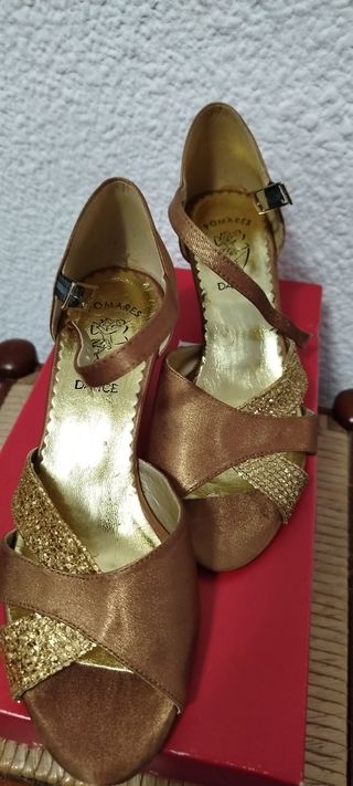 Zapatos de baile Pomares marrones y dorados