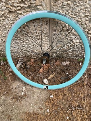 Rueda Fixie trasera.