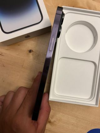 iPhone 14 Pro Max Morado