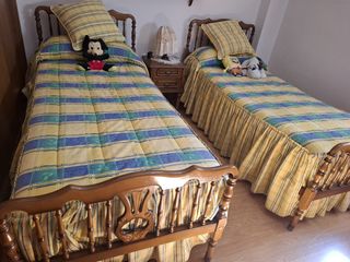 2 Camas 80cm Madera y Tela