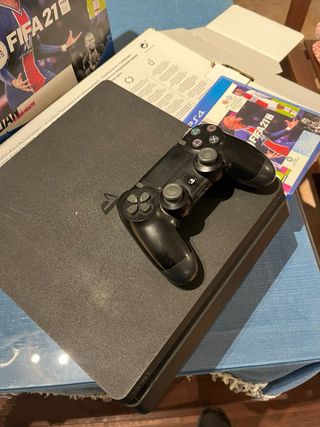 PS4 Slim FIFA 21 Edición Especial