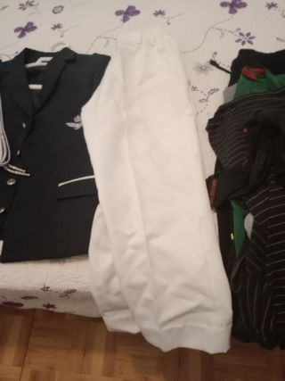Traje comunión chico casi nuevo