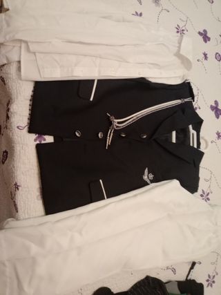 Traje comunión chico casi nuevo