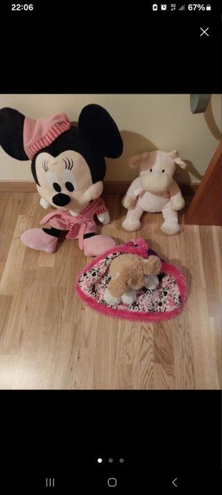 Lote Peluches Minnie, Vaca y Perro