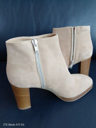 Stivaletti Bata Camoscio Beige Tg 37