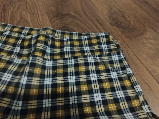 Pantalón cuadros elástico