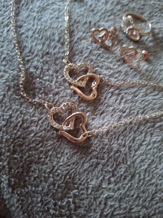 Conjunto Joyas Corazones Cadena, Pulsera y Anillo