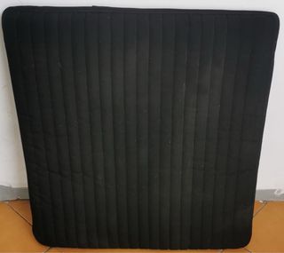 Cojínes sillón Ikea beige tela, 15 eur Grand y 10
