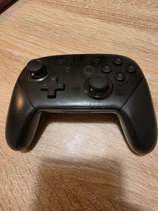 Mando Pro Nintendo Switch Negro