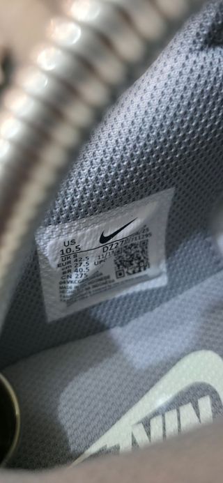 Nike Cortez Gris y Blanco