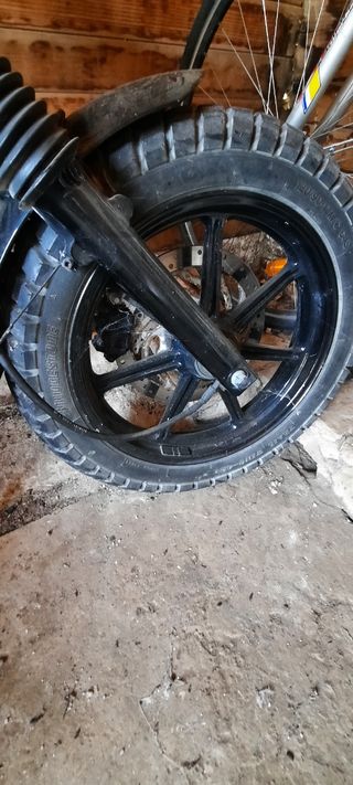 Triumph Bonneville - Sin motor
