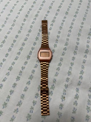 Reloj Casio Dorado