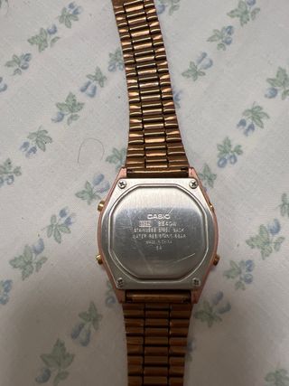 Reloj Casio Dorado