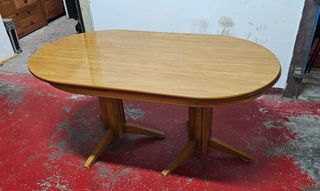 Mesa de comedor extensible de madera