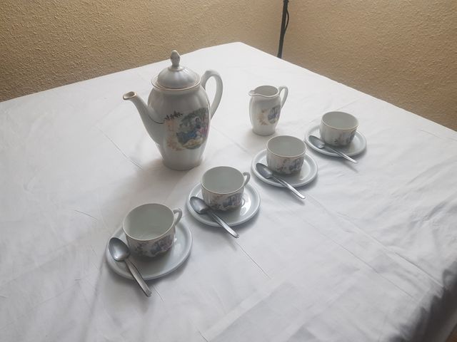 Juego de Café/Té Porcelana Vintage.
