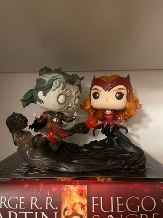 Funko Pop Strange y Scarlet Witch 1027.
