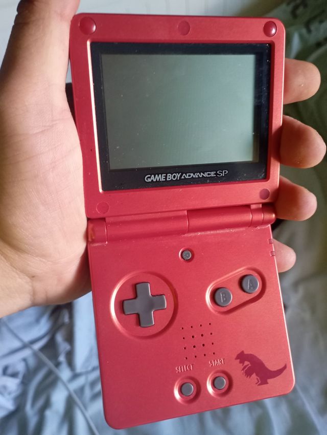 Nintendo Game Boy Advance SP Roja
